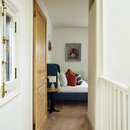 Villa Dolls House - Luxury Townhouse *Sleeps 10* Henley-on-Thames Esterno foto