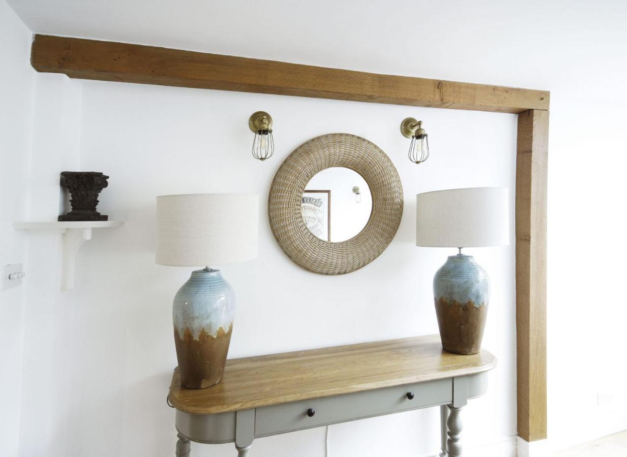 Villa Dolls House - Luxury Townhouse *Sleeps 10* Henley-on-Thames Esterno foto