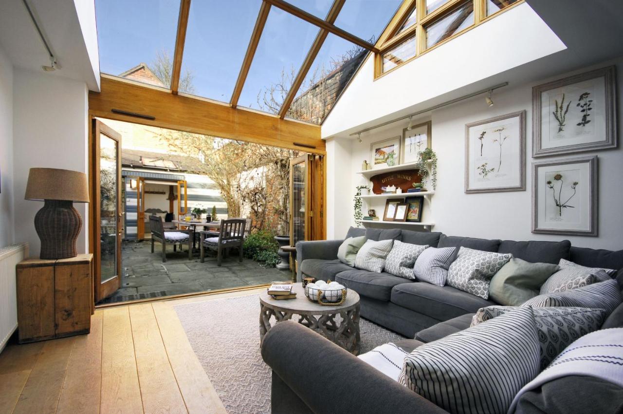 Villa Dolls House - Luxury Townhouse *Sleeps 10* Henley-on-Thames Esterno foto